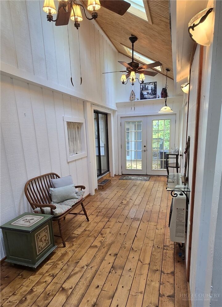 Property Photo: 124 Wintergreen Lane NC 28657