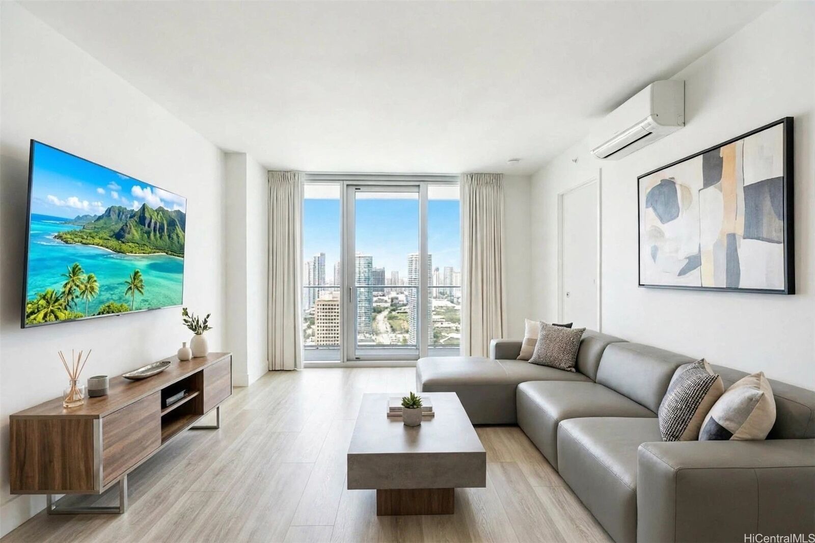 Property Photo:  629 Keeaumoku Street 1610  HI 96814 