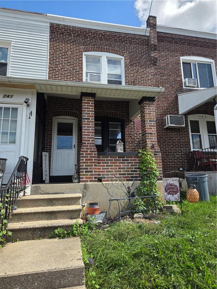 Property Photo:  743 S 10th Street  PA 18103 