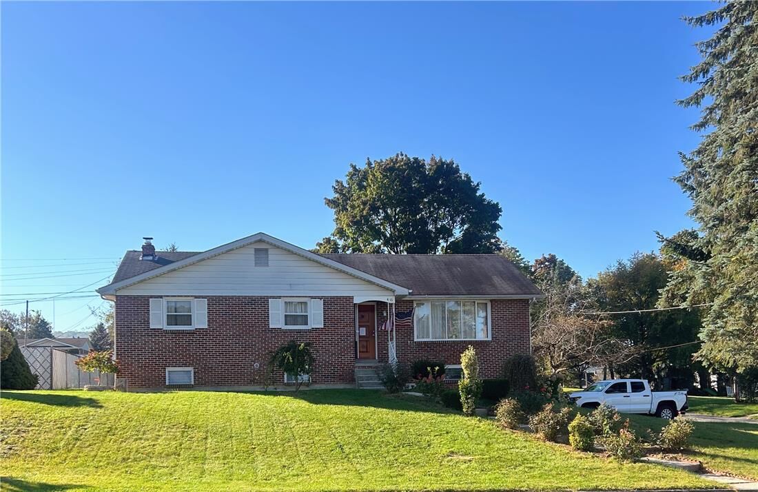Property Photo: 416 E Tioga Street PA 18103
