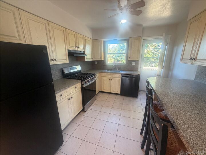 Property Photo: 325 Glenbrook Avenue 2 NY 10705