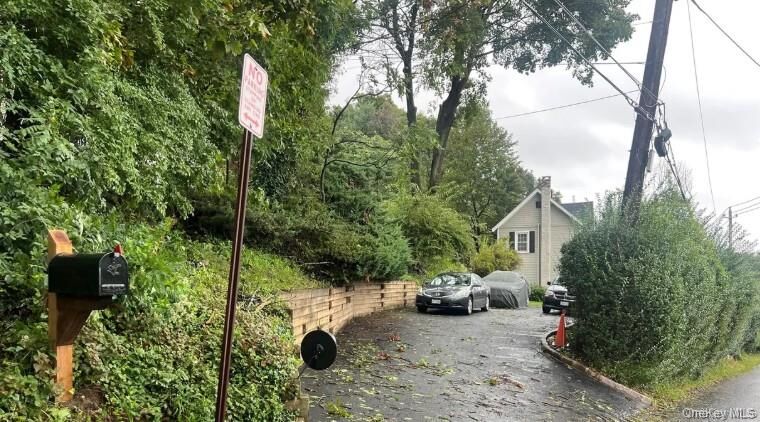 Property Photo:  2 Shadyside Avenue  NY 10960 