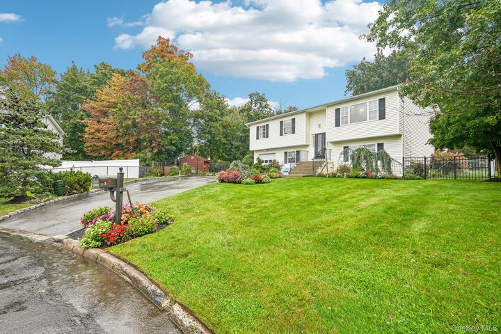 Property Photo: 3 Hazel Court NY 10977