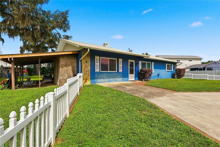 Property Photo:  37235 Hannah Lane  FL 33542 