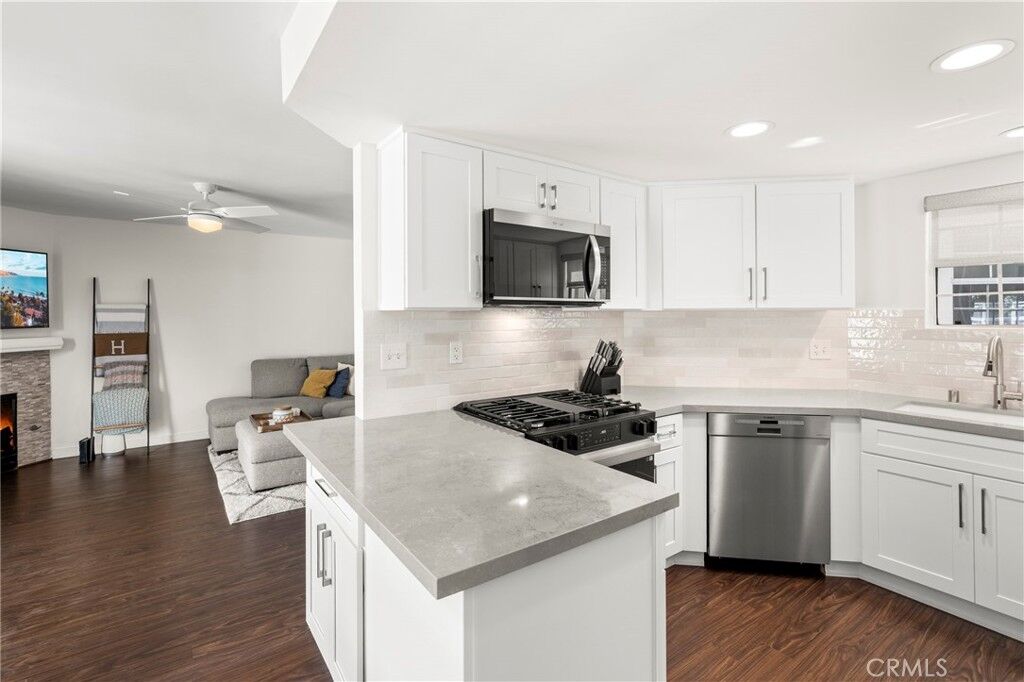 Property Photo: 2542 Back Bay Loop 30 CA 92627