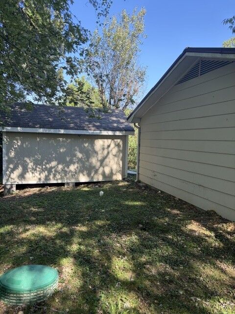 Property Photo:  2020 Pickens St SE  TN 37323 