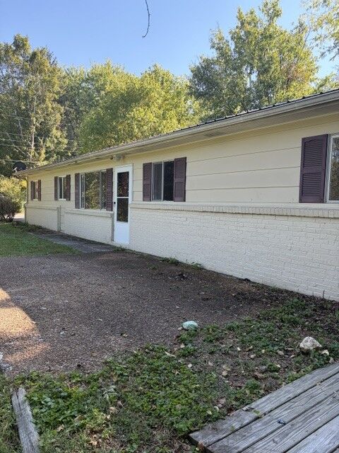 Property Photo: 2020 Pickens St SE TN 37323