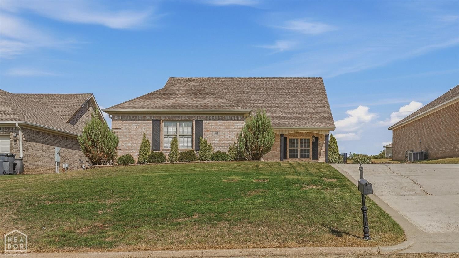 Property Photo: 4720 Inverness Run Drive AR 72405