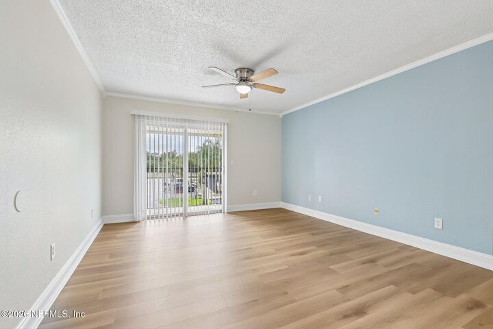 Property Photo: 3737 Loretto Road 305 FL 32223