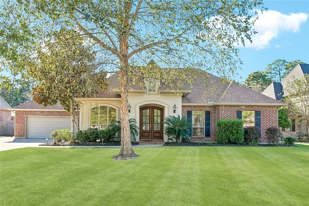 Property Photo: 604 Tanager Drive LA 70448
