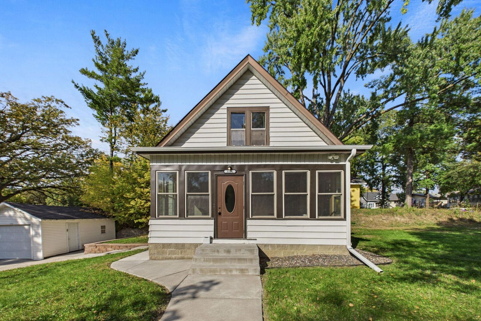 Property Photo: 3501 Queen Avenue N MN 55412