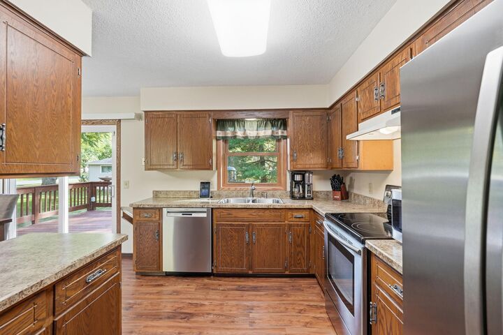 Property Photo: 16701 Upper 4th Street N MN 55043