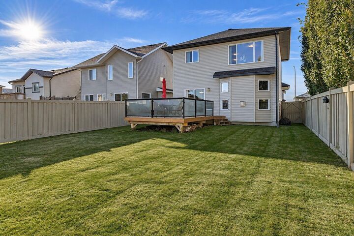 Property Photo:  8910 94 Avenue  AB T8X 0M3 