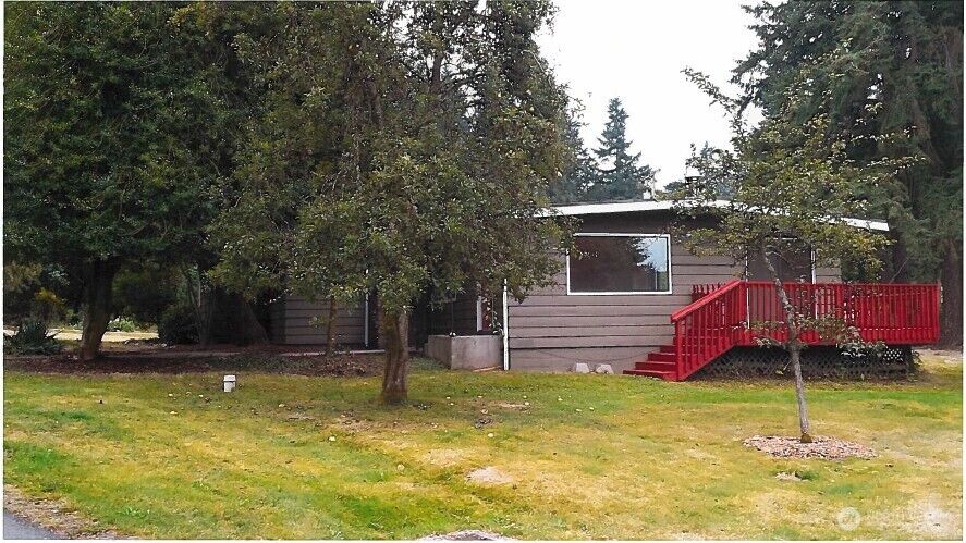 Property Photo: 16707 79th Place NE WA 98028