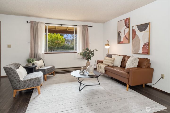 Property Photo:  2108  14th Street  WA 98368 