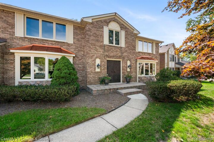 Property Photo: 36233 Trenton Court MI 48335