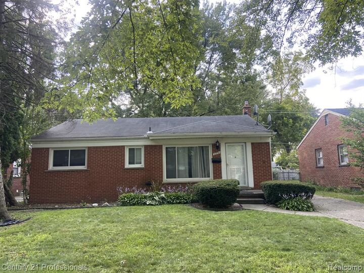 Property Photo:  11791 Columbia  MI 48239 