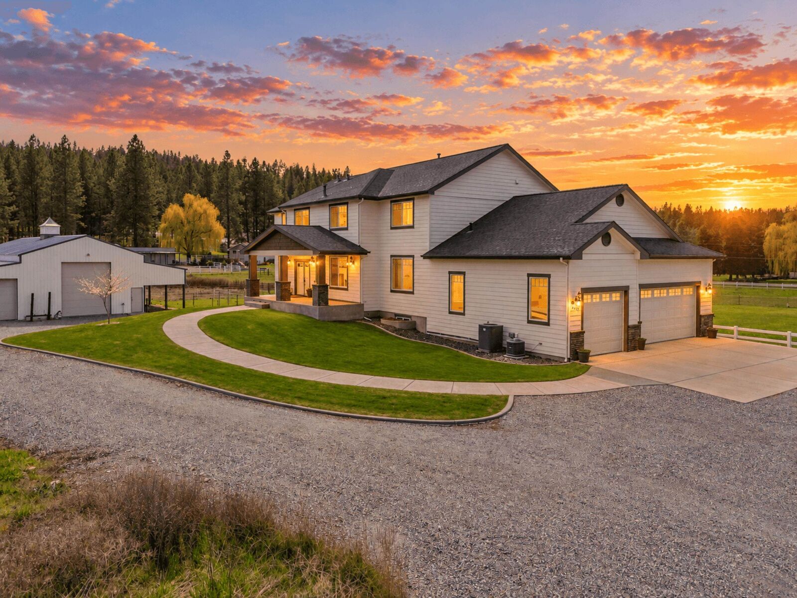 Property Photo: 4127 S Sullivan Rd WA 99037