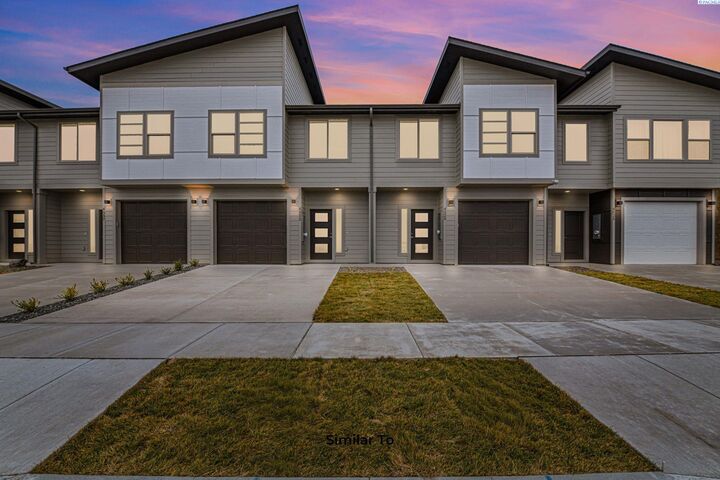 Property Photo:  4422 Road 114  WA 99301 