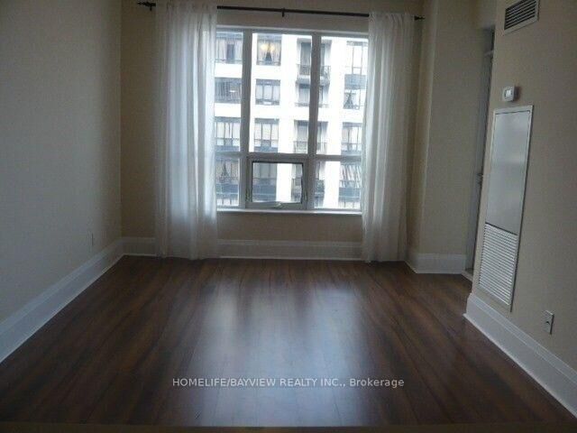 Photo de la propriété:  100 Harrison Garden Boulevard 1708  ON M2N 0C2 