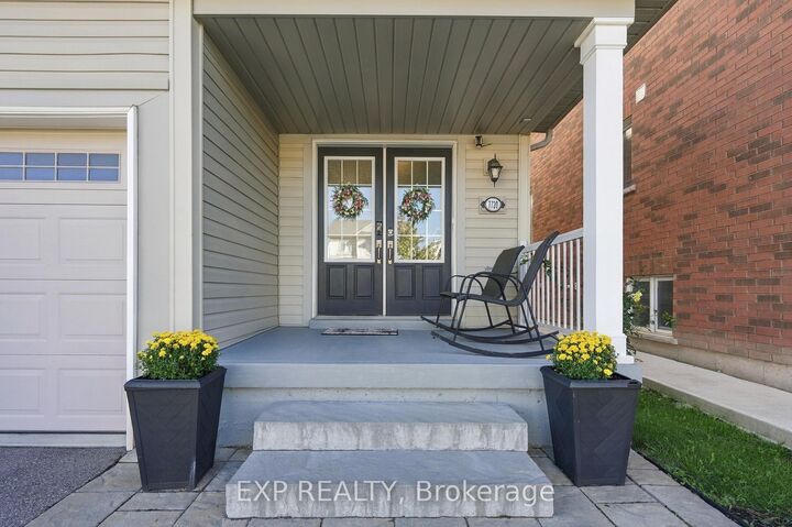 Property Photo:  7720 Shadbush Lane  ON L2H 3R3 