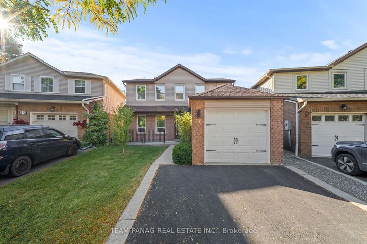 Property Photo: 14 Marengo Court ON L6S 4H6