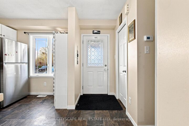 Property Photo:  350 Dundas Street S 37  ON N1T 0C9 