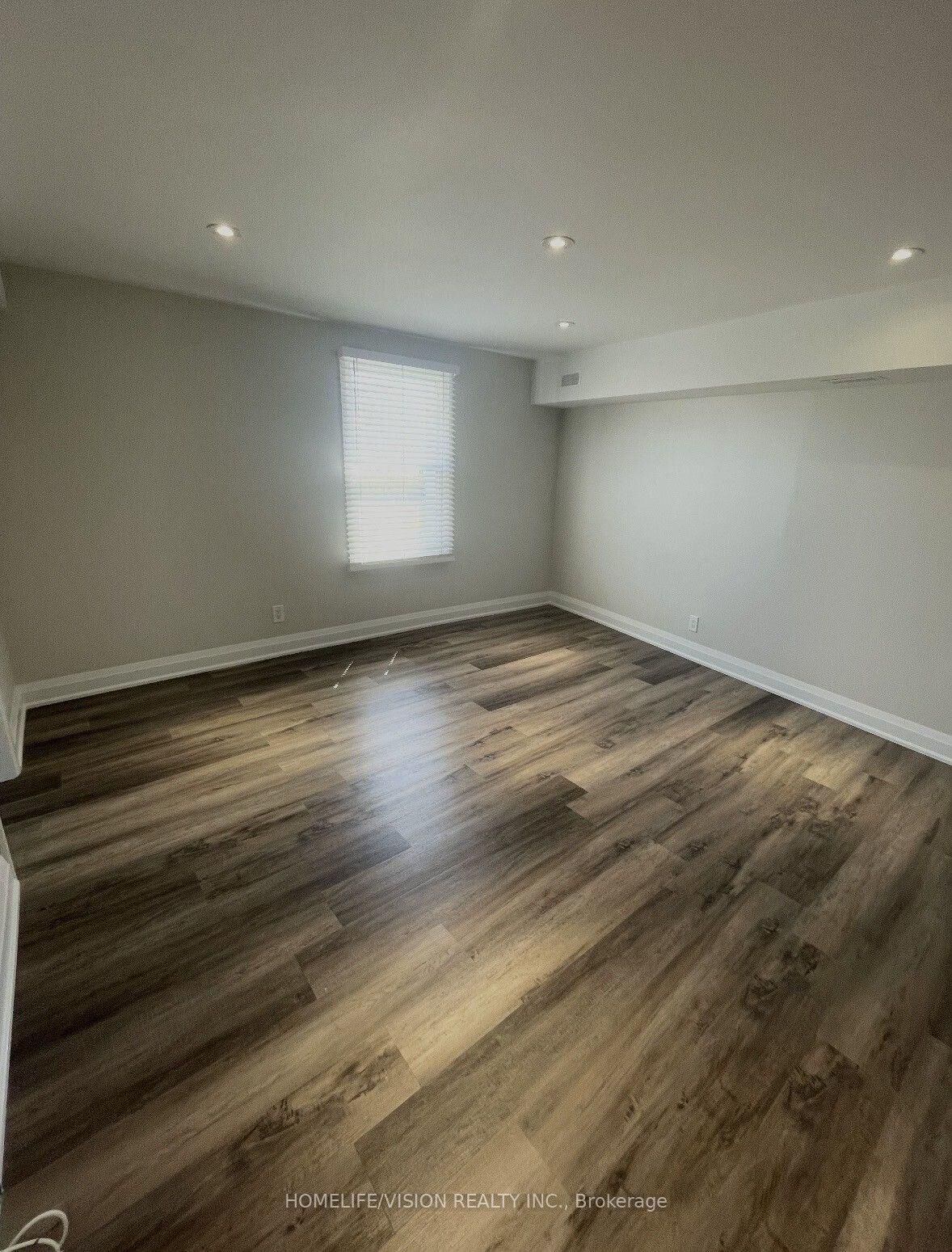 Property Photo:  6273 Yonge Street  ON L0L 1K0 