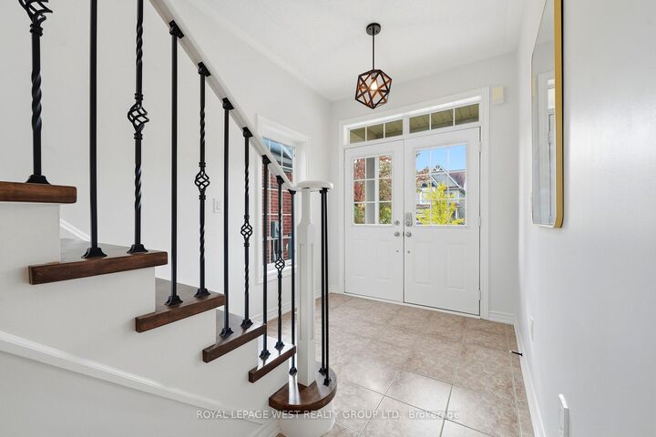 Property Photo:  309 Greenwood Drive  ON L0M 1B4 