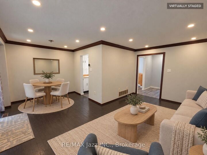 Property Photo:  677 Grandview Drive  ON L1H 7V9 