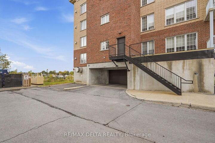 Property Photo: 2360 Albert Street 303 ON K4K 0C4