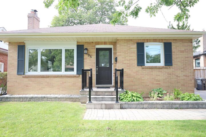 Property Photo:  94 Harold Street  ON L6Y 1E6 