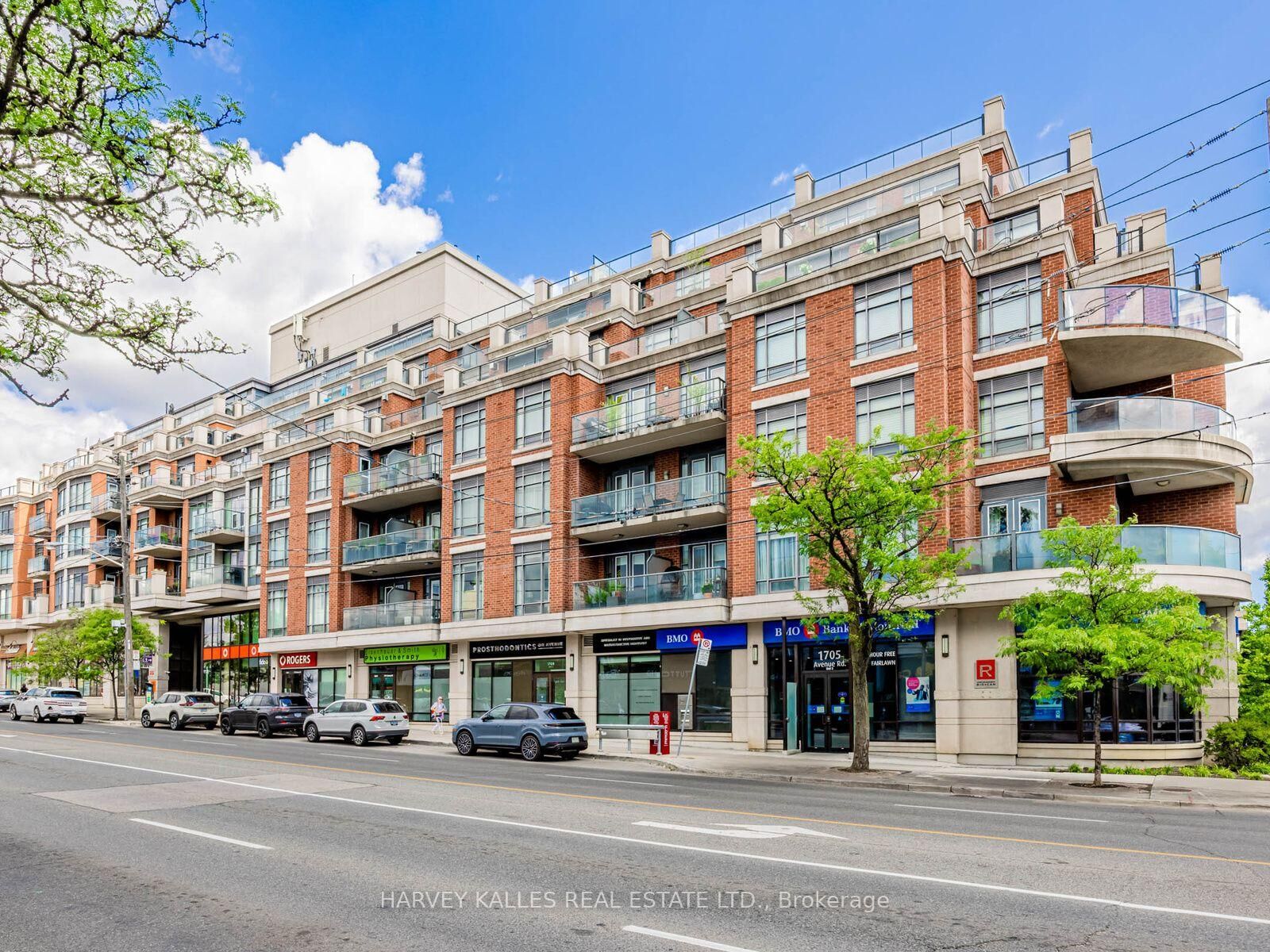 Property Photo: 1717 Avenue Road 420 ON M5M 0A2