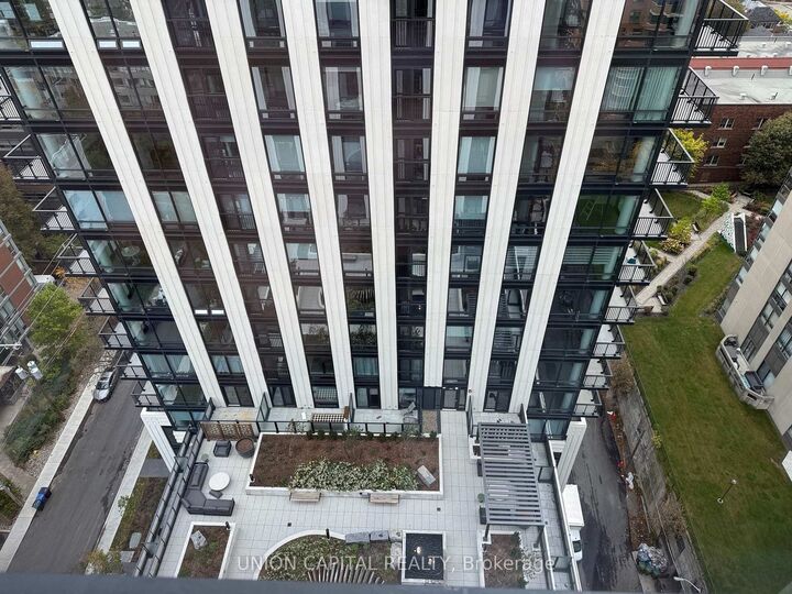 Property Photo:  91 Montclair Avenue 2101  ON M5P 0B1 