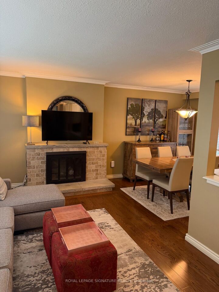 Property Photo: 1207 Wood Place ON L6L 2R4