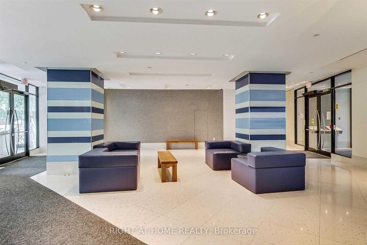 Property Photo:  600 Fleet Street 734  ON M5V 1B7 