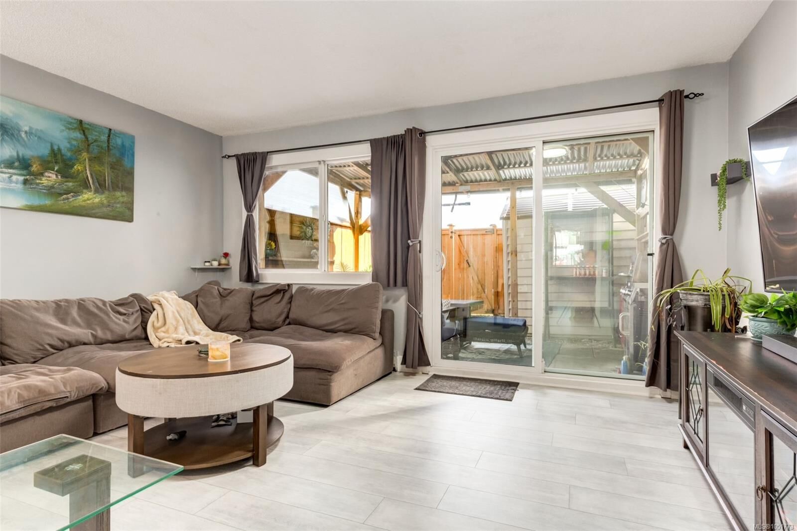 Property Photo:  285 Harewood Rd #12  BC V9R 2Z1 