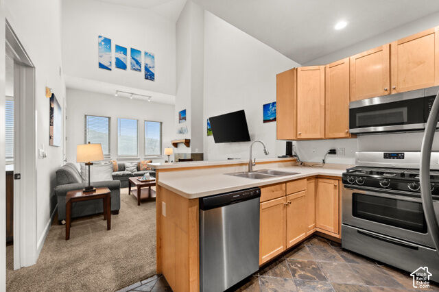 Property Photo:  6605 N 2200 W E#306  UT 84098 