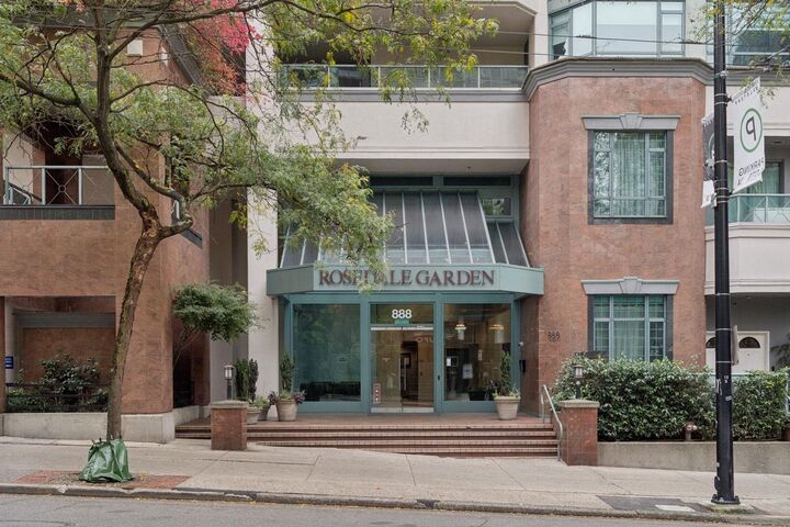 Property Photo:  888 Hamilton Street 805  BC V6B 5W4 
