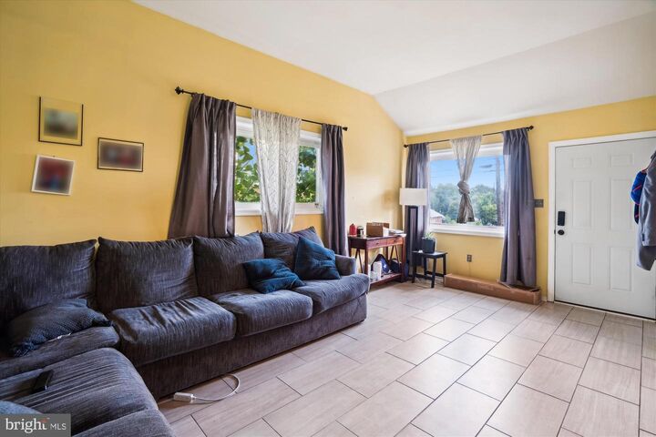 Property Photo:  6412 Rolling Ridge Drive  MD 20743 