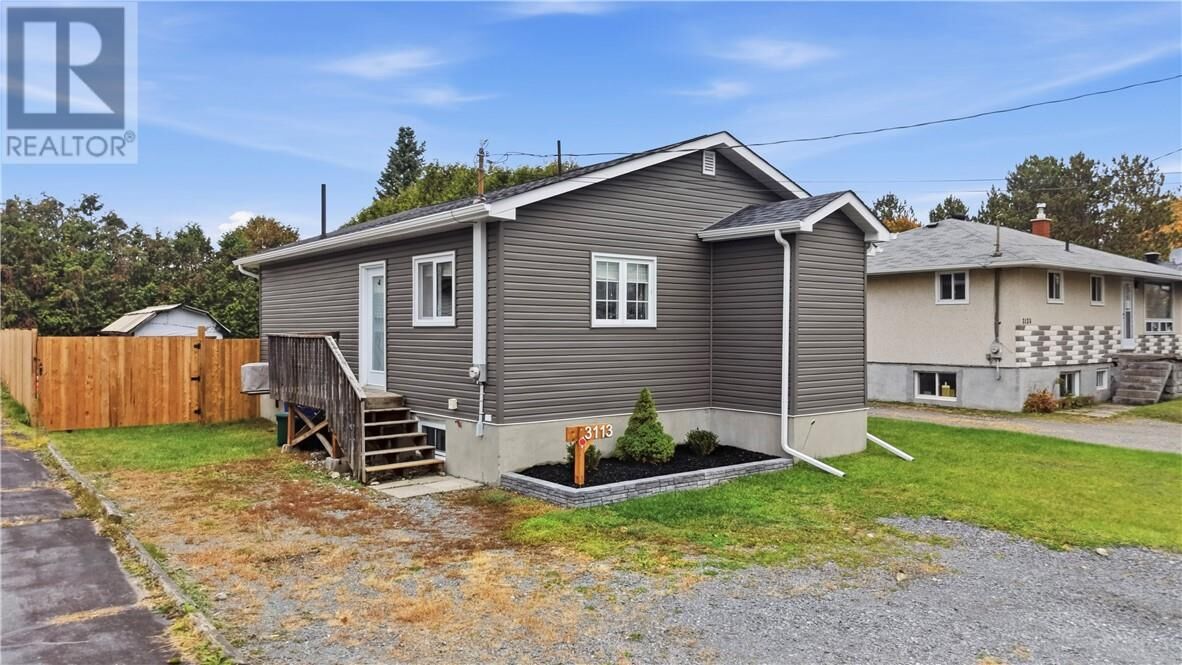 Property Photo:  3113 Lina Street  ON P3N 1C9 