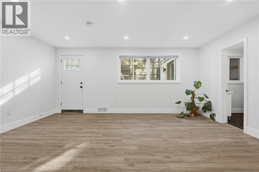 Property Photo:  24 Briarwood Crescent 2  ON L9C 4B9 