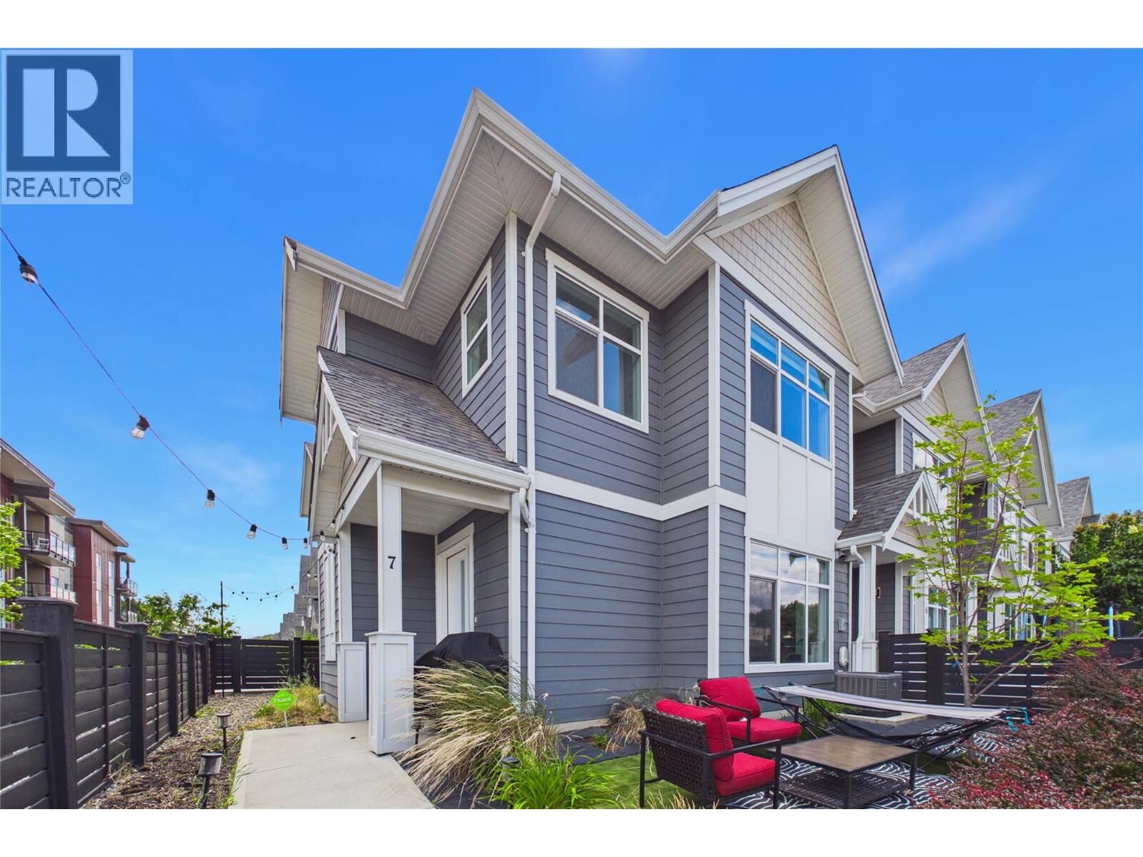 Property Photo:  115 Wyndham Crescent 7  BC V1V 1Z2 