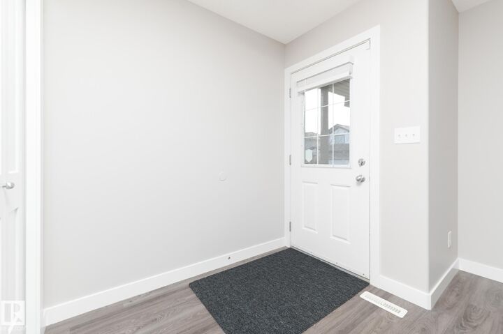 Property Photo:  50 Vivian Way  AB T7X 0H3 