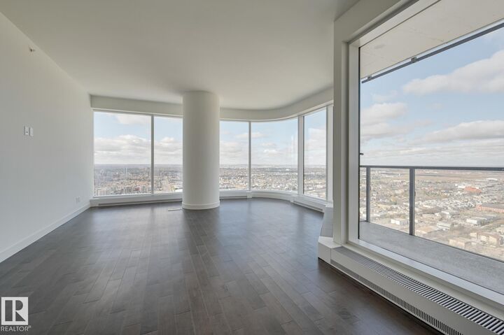 Property Photo:  10360 102 Street NW 4201  AB T5J 0K6 