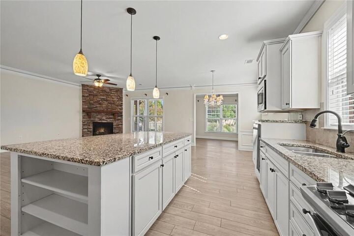 Property Photo:  2965 Thistle Trail  GA 30024 