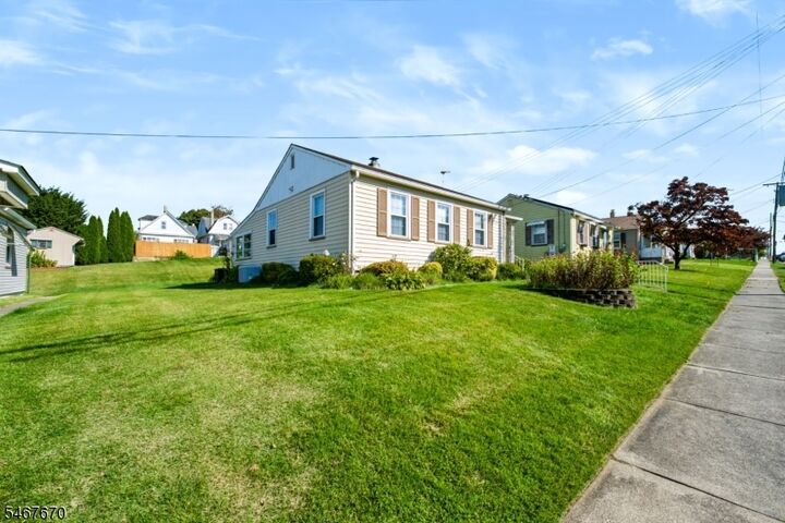 Property Photo: 825 Hill St NJ 08865