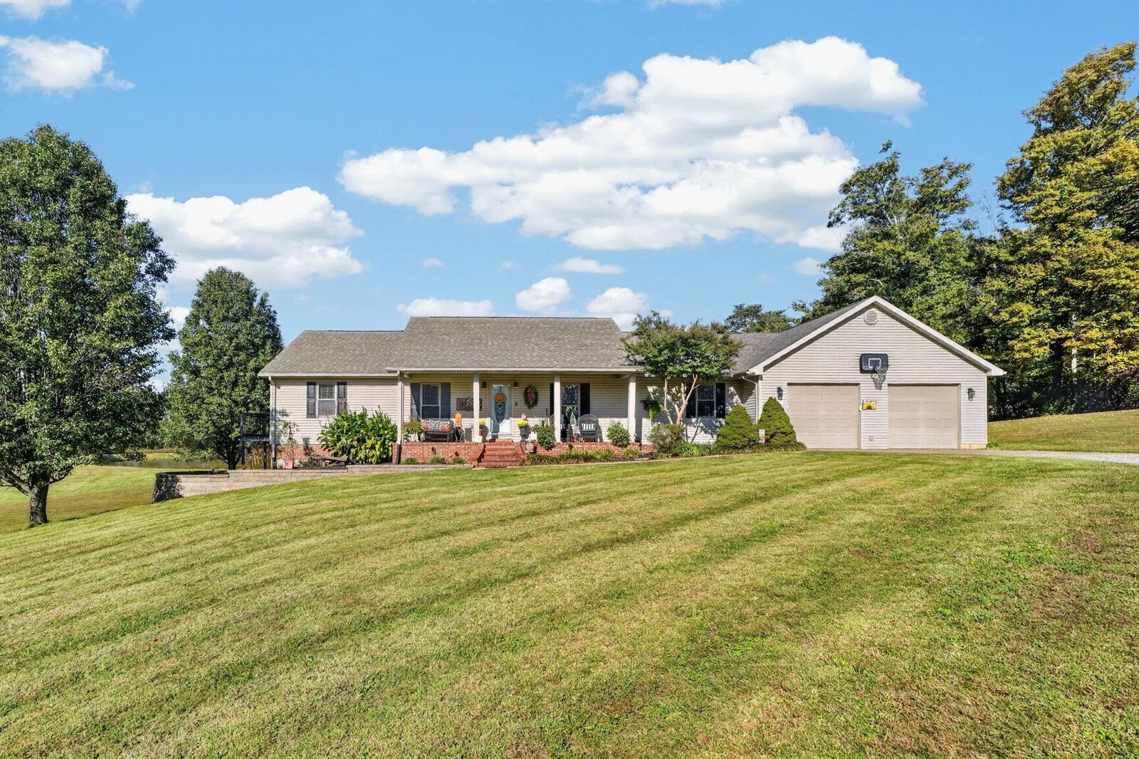Property Photo: 209 Chappell Rd KY 42064-0000