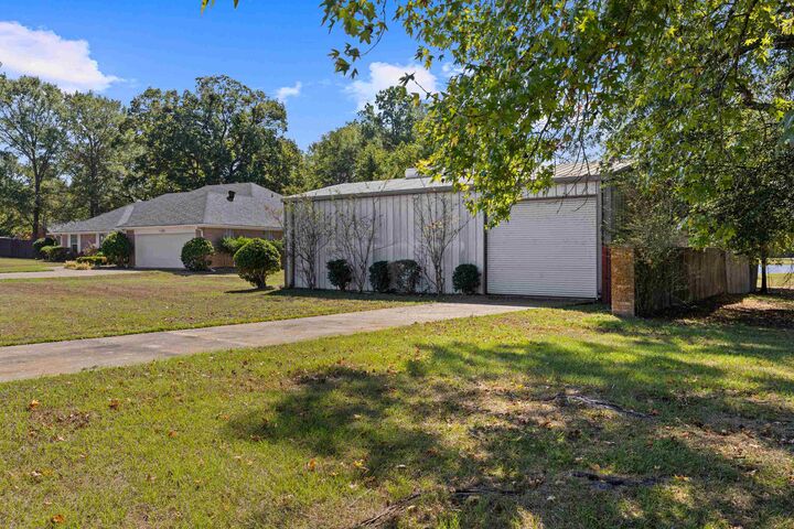 Property Photo:  1680 Grangeway Road  TX 75672 
