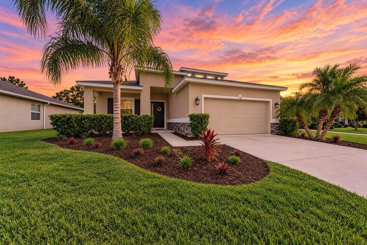 Property Photo:  119 Brilliant Bloom Court  FL 34212 